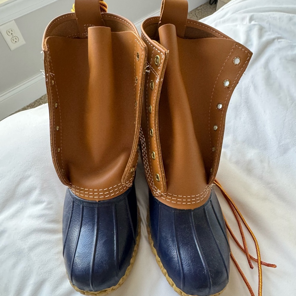 LL Bean Boots in Brown/Navy Size 8